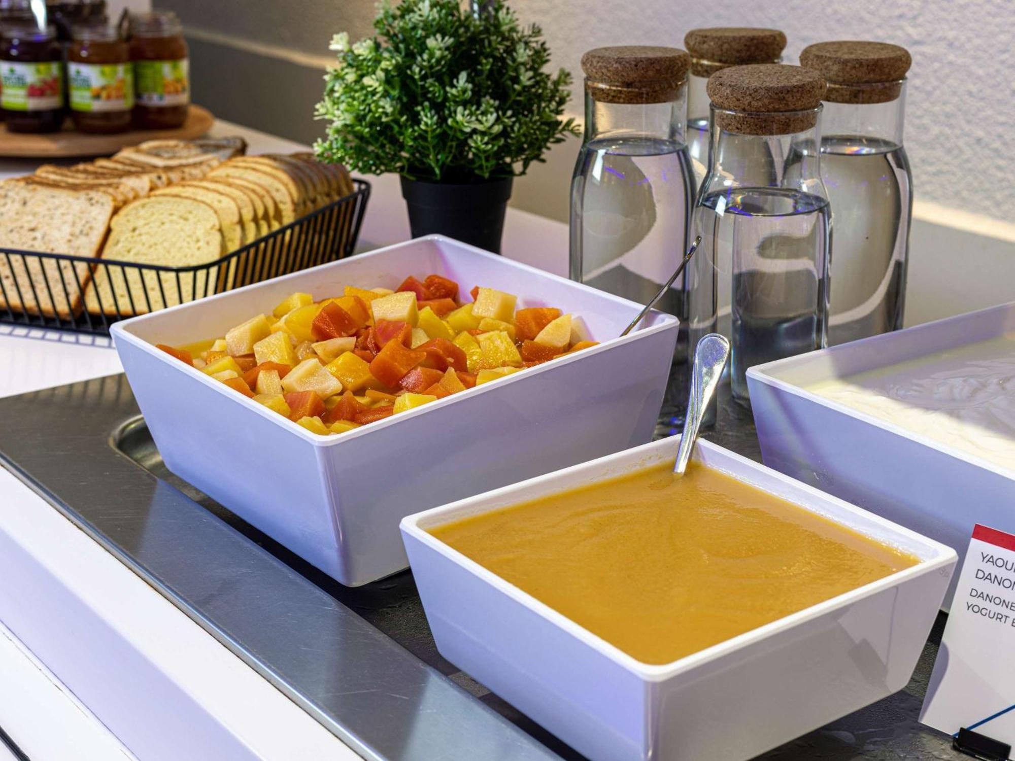 Ibis Budget Saint Pourcain Kültér fotó
